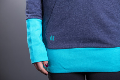 Толстовка женская ARMADA Feather Pullover Hoodie Navy Толстовка женская ARMADA Feather Pullover Hoodie Navy